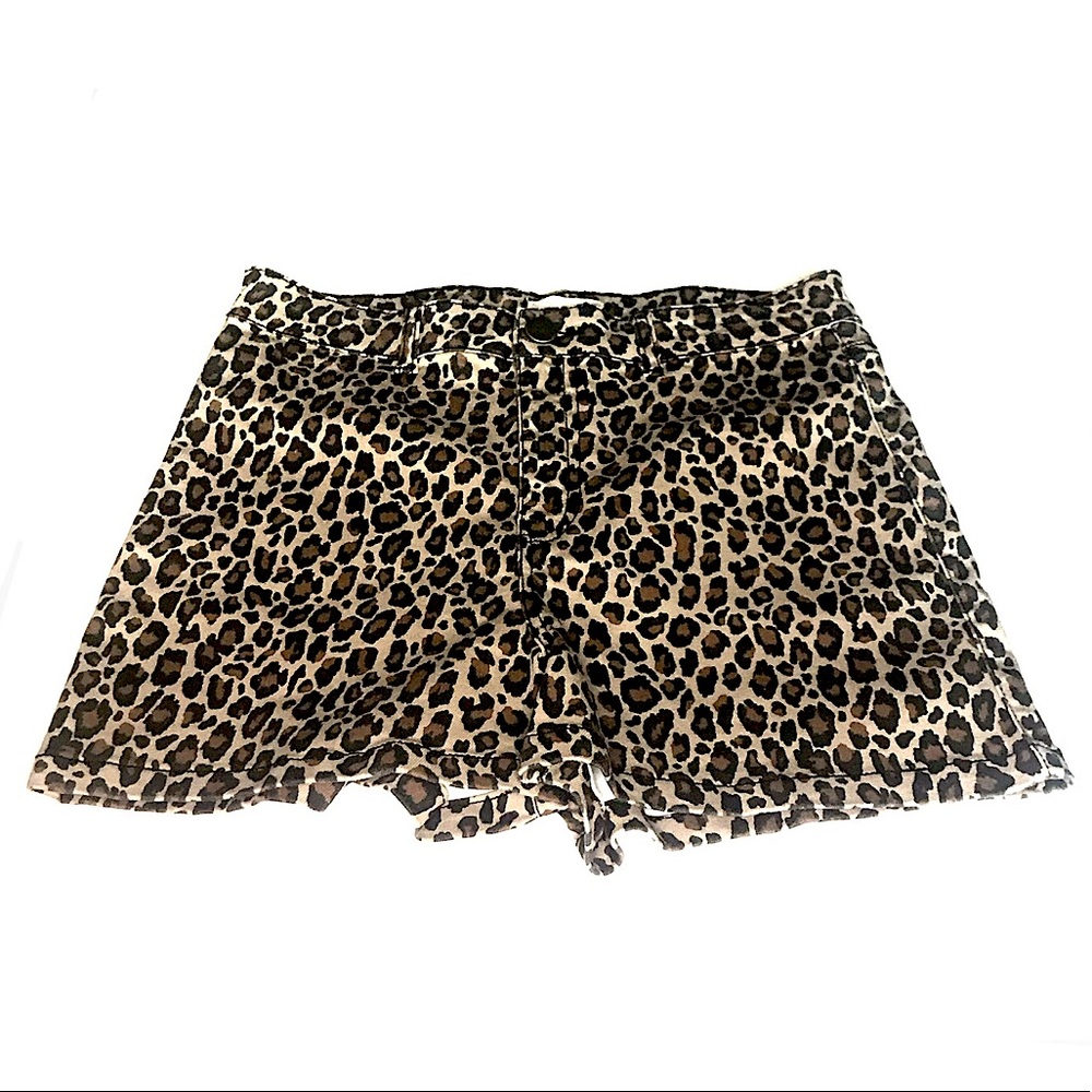 Altar'd State Leopard Print High Waisted Shorts NWT